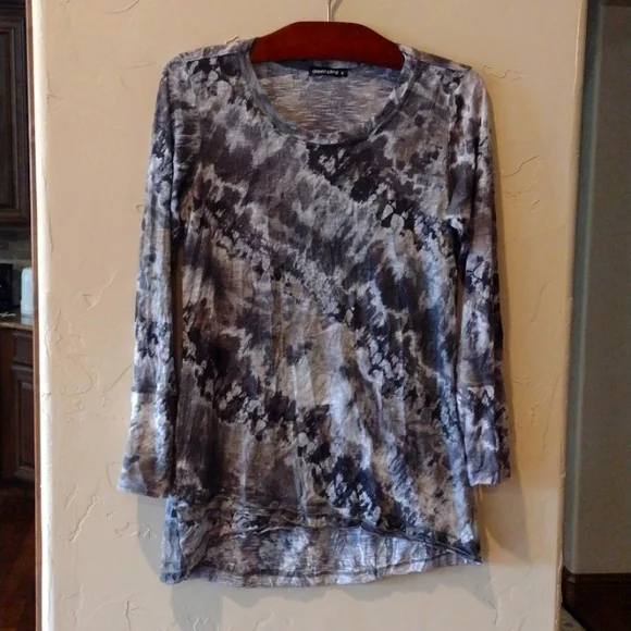 David Cline Gray and Taupe Long Sleeve Blouse - Picture 9 of 9